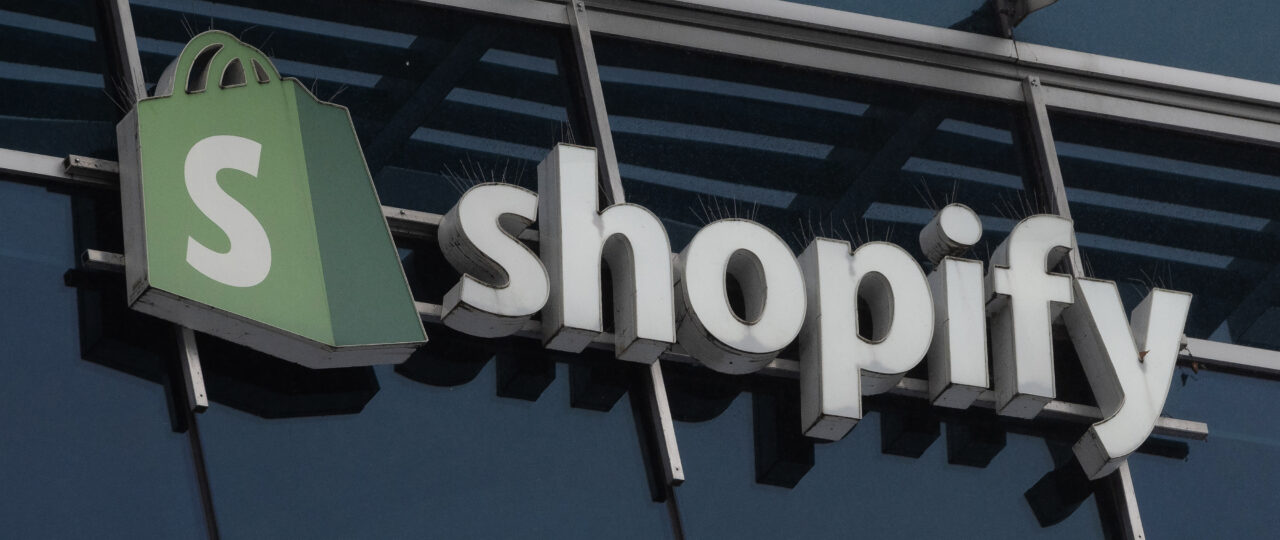 Shopify opens checkout to browser-based AI agents