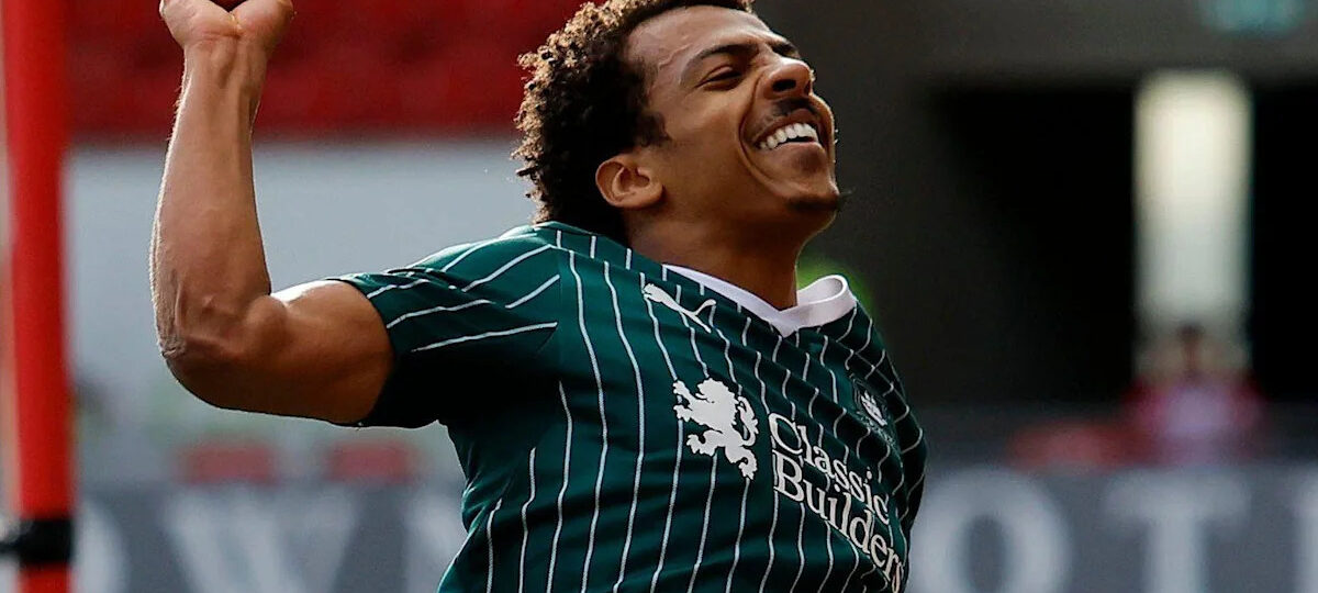 Watts set 'double figures' target by Argyle boss