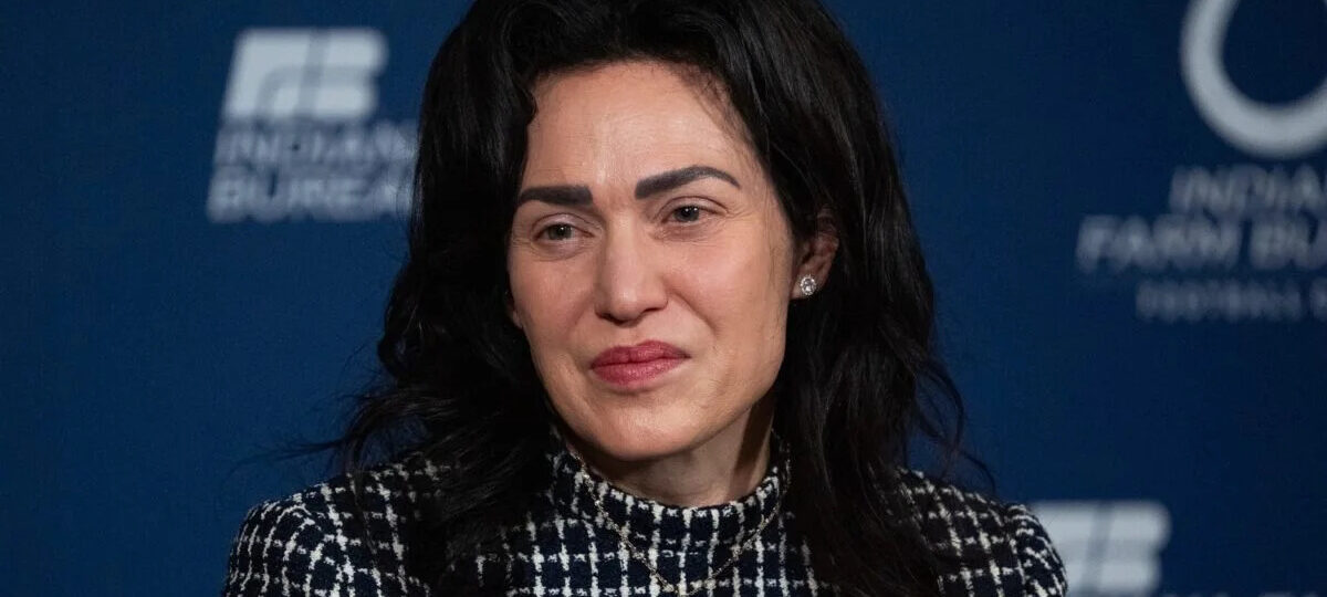Viral Clip Shows Colts Owner Carlie Irsay-Gordon Deeply Involved With Her Team