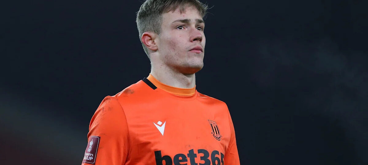 Dons sign Pompey keeper and Brighton defender on loan