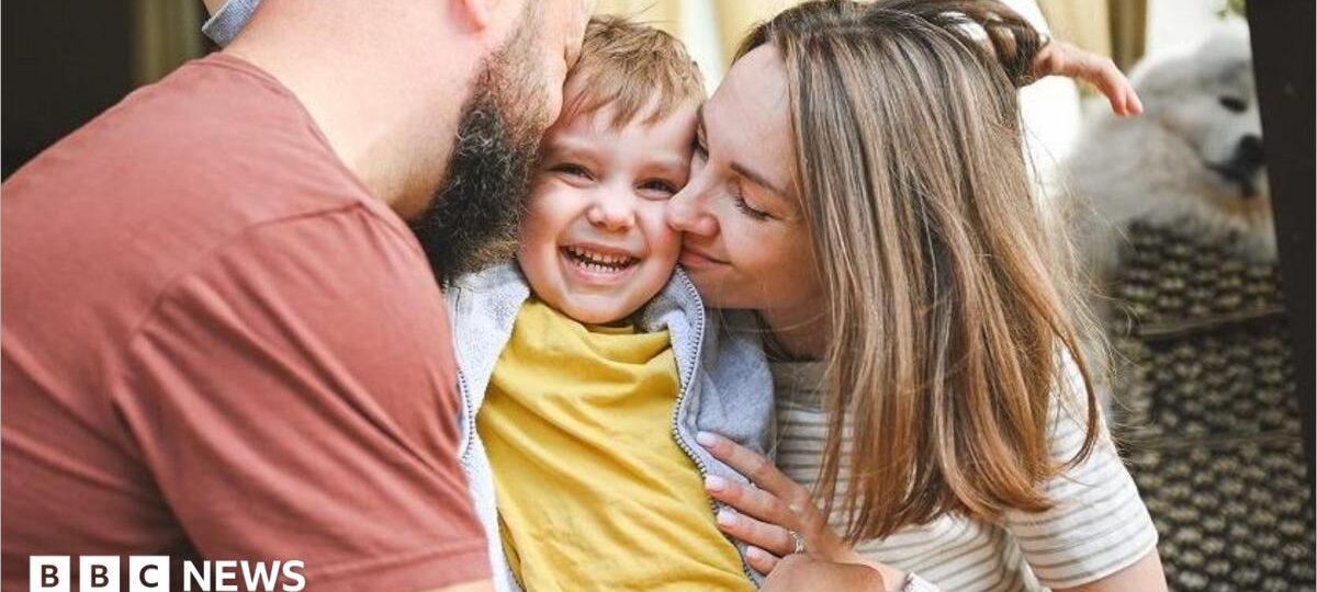 Michael Owen doesn't tell his children he loves them - how big a deal is that?