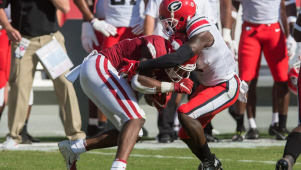 Georgia destroys Arkansas in CFB 27 sim