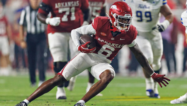 Chris Marshall, Arkansas end Tulsa’s perfect record, 34-6