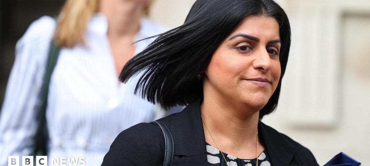 Mahmood to reopen scheme to resettle refugees in the UK