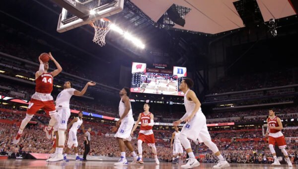 Iconic Wisconsin basketball team recognized as one of Big Ten’s best