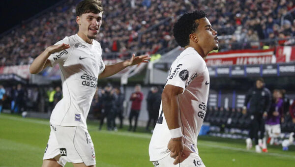 Corinthians grab draw against Estudiantes in Argentina