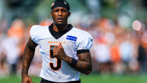 Tee Higgins fully practices Thursday