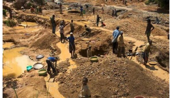 Troops seize 5,000 bags of ilmenite, arrest six suspected illegal miners in Bayelsa
