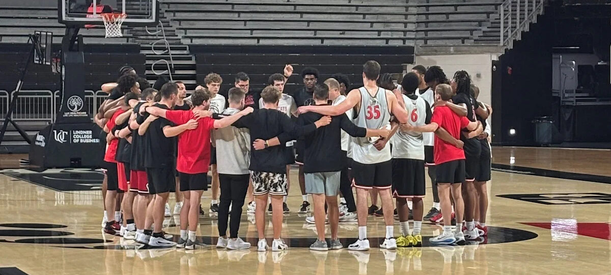Cincinnati Bearcats basketball to be featured in ESPN+ documentary
