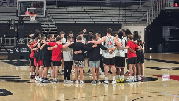 Cincinnati Bearcats basketball to be featured in ESPN+ documentary