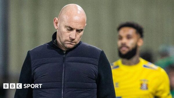 Gray sacked by Hibs after six league games