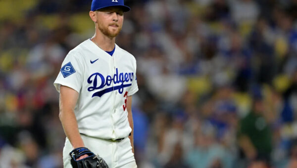 Dodgers starter Eric Lauer sidelined with left elbow inflammation after rough outing