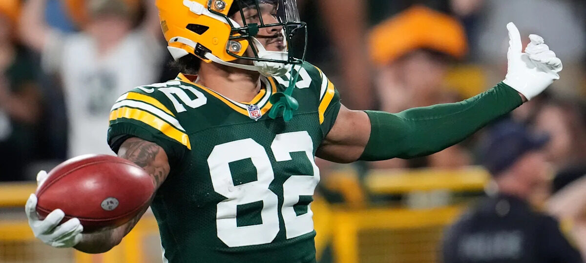 Dolphins keep adding ex-Packers players, sign 2 to practice squad