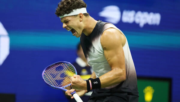 US Open: Ben Shelton powers through Carlos Alcaraz in historic, late-night thriller