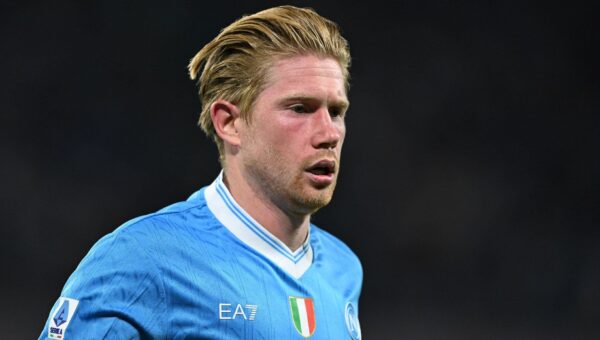 Serie A: De Bruyne clears air on trying to leave Napoli