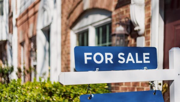 9 startups helping homebuyers and sellers save money on traditional real estate agents