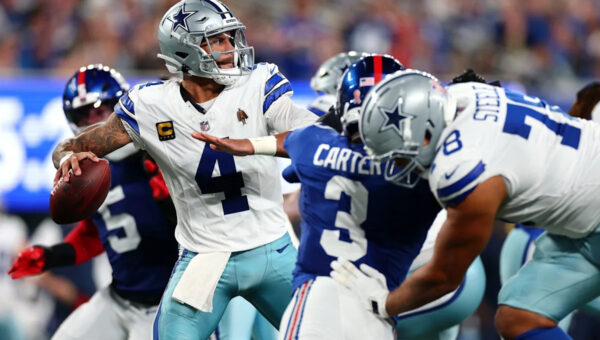 Cowboys’ defensive woes support ultra-aggressive offensive strategy