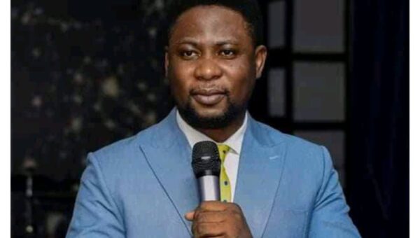 Mocking Apostle Arome is unacceptable – Pastor Femi Lazarus warns VeryDarkMan