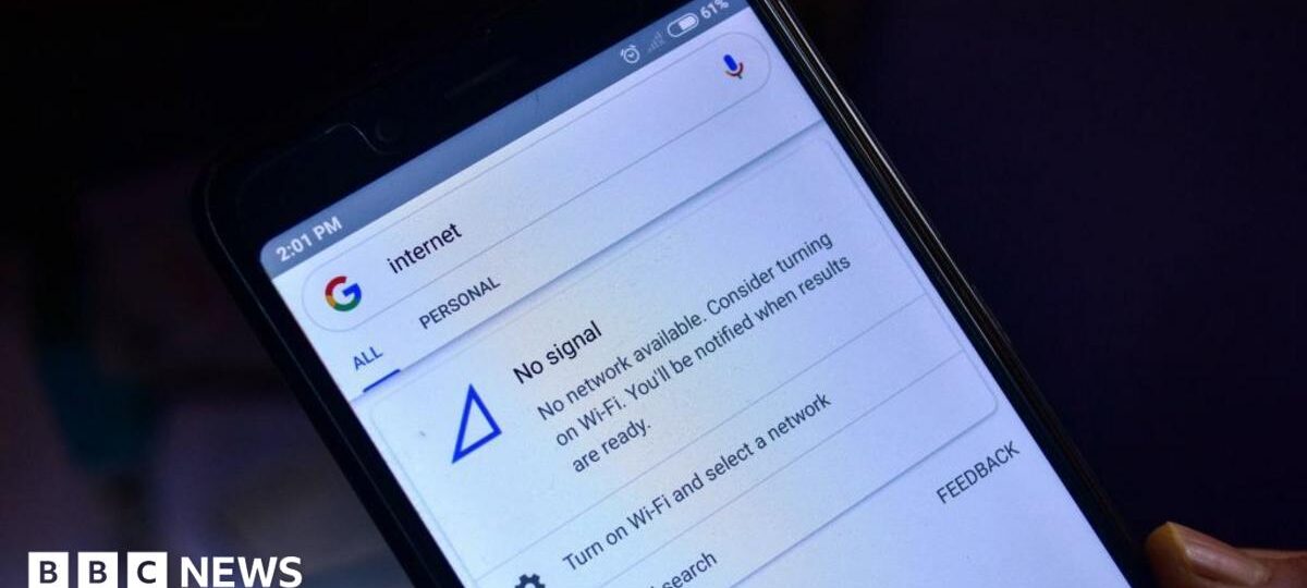 Why is London's mobile phone reception getting worse?