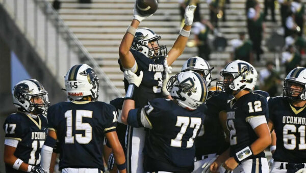 Wade Carpenter helps O'Connor cruise past Holmes in District 29-6A opener
