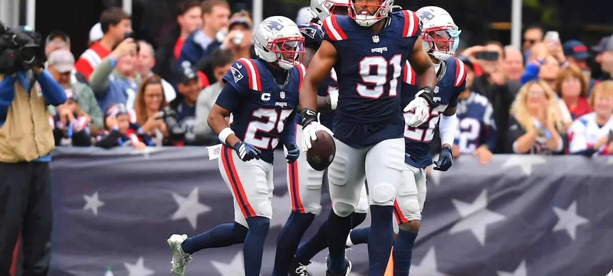 Live Coverage: Christian Barmore’s strip sack helps give Patriots 17-point lead over Steelers