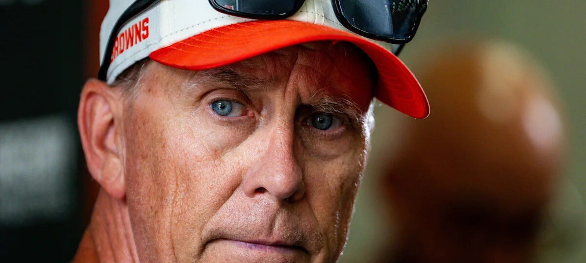 Browns HC fires back at former Steelers HC Mike Tomlin over brutal comments