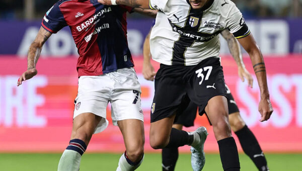 Maldini celebrates, but late penalty chaos: Cagliari beat Lecce