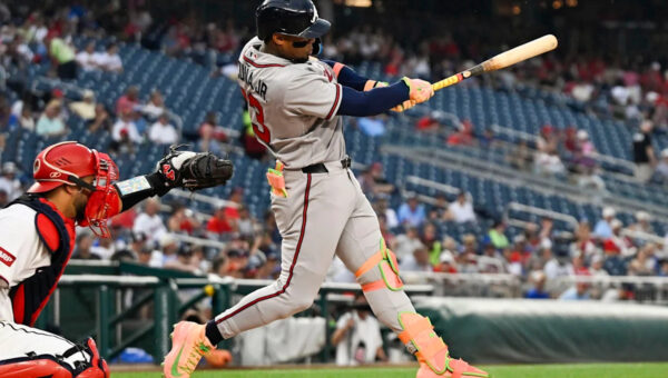 Ronald Acuña Jr. reaches 200 career home runs and 200 career stolen bases in fewest games