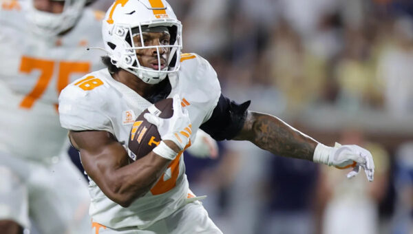 Tennessee favored by more than five touchdowns against Kennesaw State