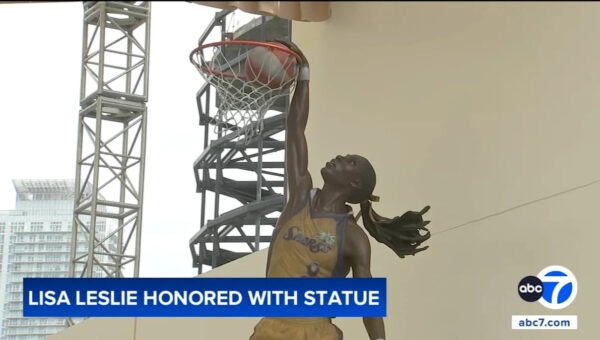 Sparks unveil statue honoring Lisa Leslie outside Crypto.com Arena