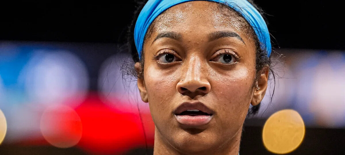 Angel Reese honors WNBA legend, former coach Teresa Weatherspoon with Liberty pregame fit