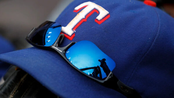 Former Rangers, Mariners, Twins first baseman dies at 72