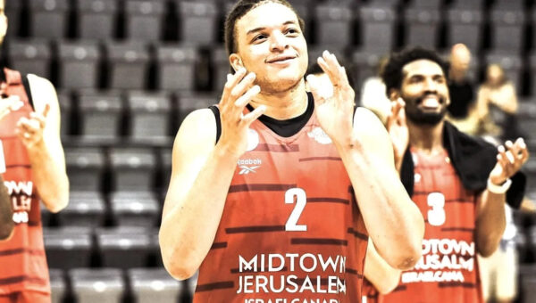 Jerusalem’s new basketball roster impresses as Lofton Jr. lives up to the hype