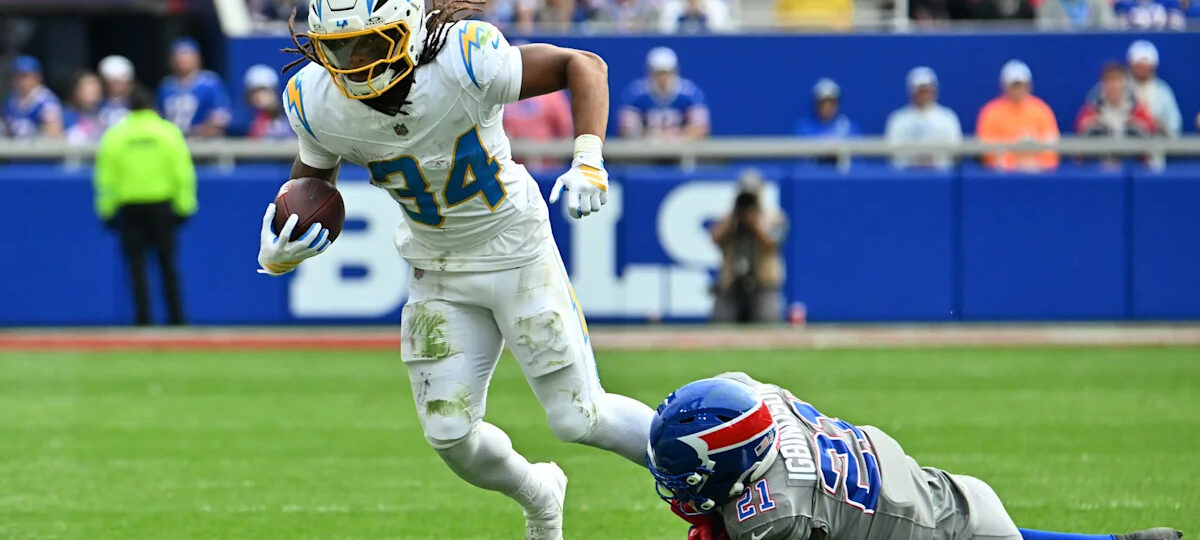 Bills' Joe Brady, Jim Leonhard highlight standout rookie vs. Chargers
