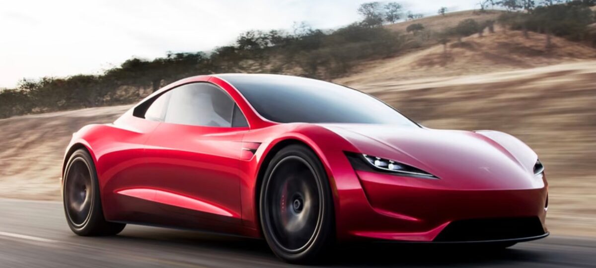 Tesla says it will finally unveil the second generation Roadster on October 1