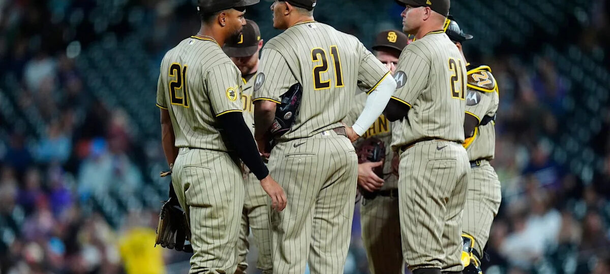 Padres’ win streak snapped as Carrigg and Rox even series
