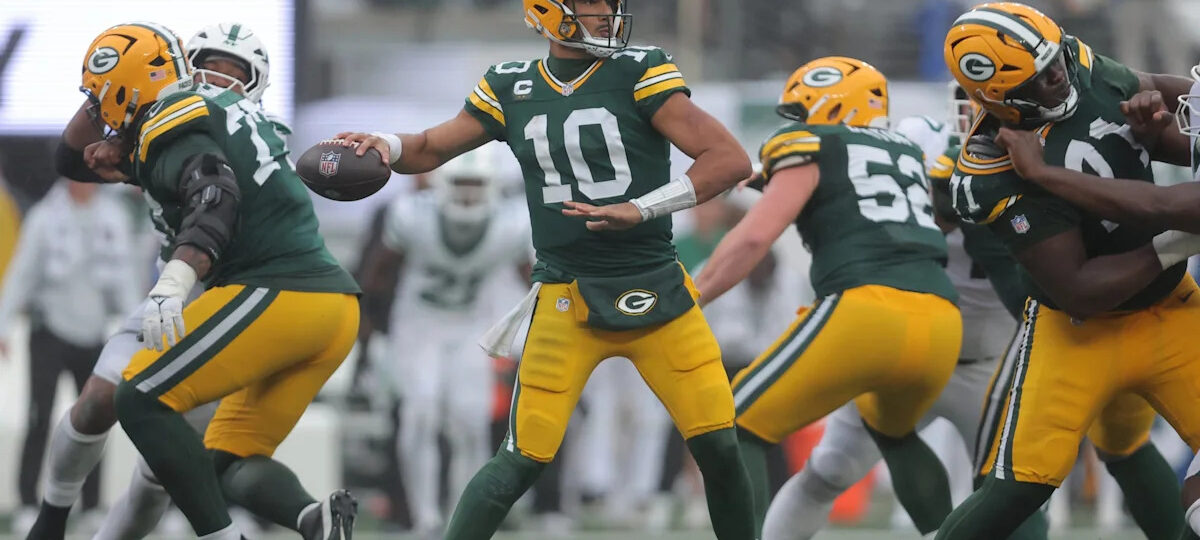 NFL Games Today: Kickoff Time & How To Watch Thursday’s Week 3 NFL Schedule