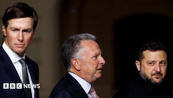 Peace talks rich in symbolism but fundamental differences between Russia and Ukraine remain