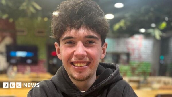 Student who accidentally overdosed on paracetamol learns to walk and talk again
