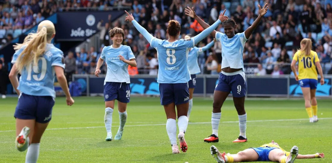 Champions Manchester City start with victory over newly-promoted Birmingham City