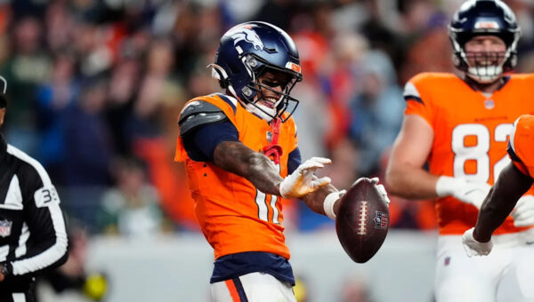 Evan Engram and Troy Franklin had crazy catches in Broncos’ win