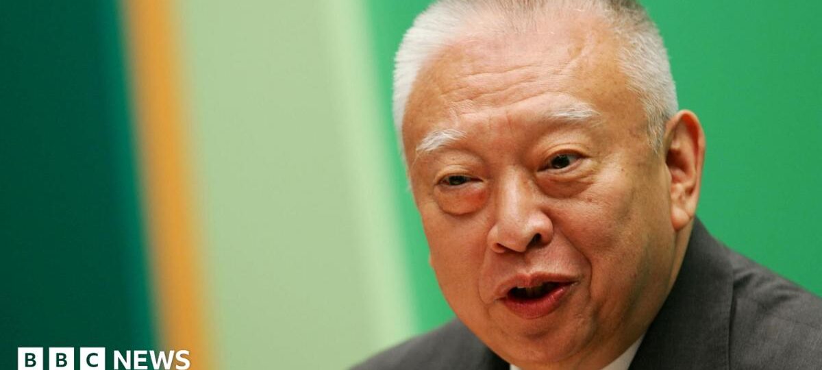 Hong Kong's first leader after British handover dies