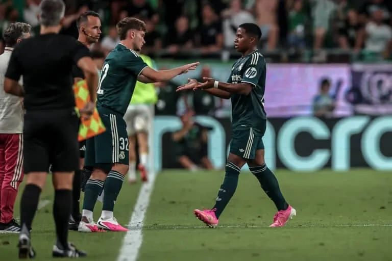Roma maintain contact with Endrick ahead of January