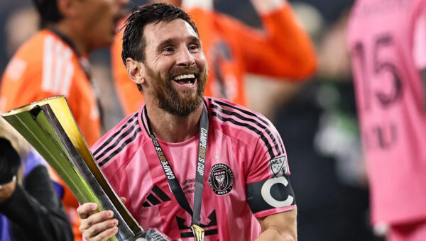 Beckham backs Messi for Ballon d’Or after 100th Miami goal