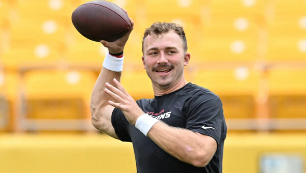 It’s time for the Atlanta Falcons to bite the bullet, start Jack Strand at quarterback