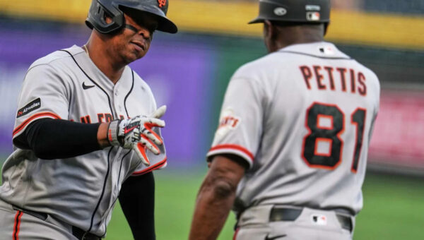 Giants' Tony Vitello gives streaking Rafael Devers day off to end games streak at 309