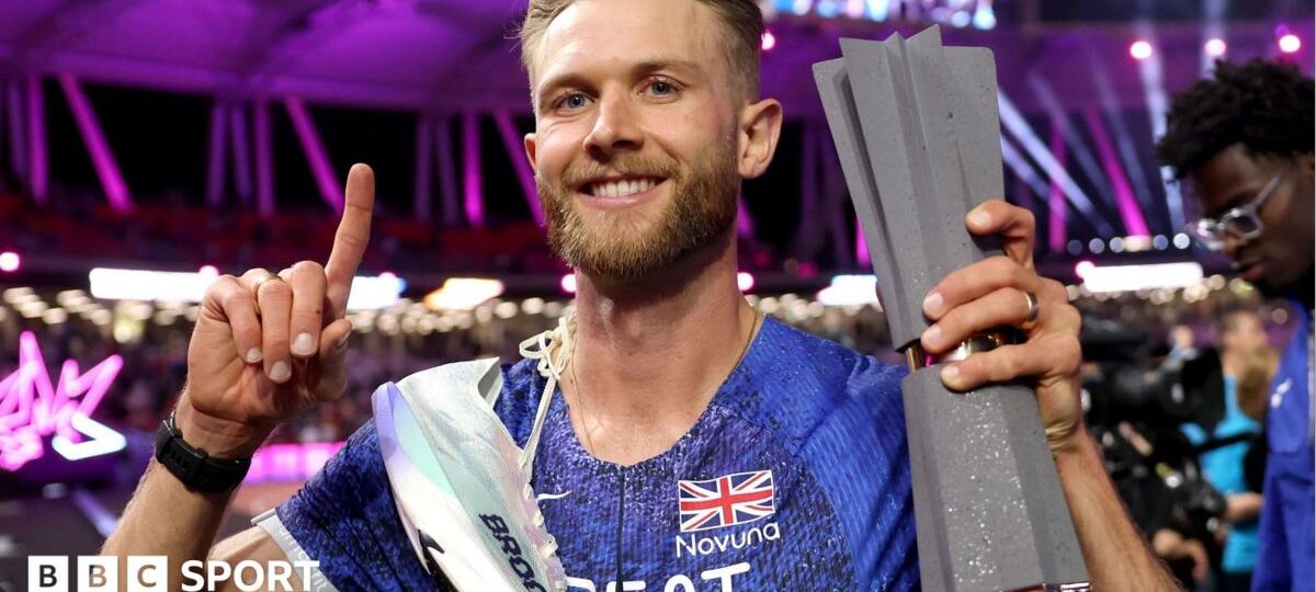 Dominant Kerr wins $150K with GB's first Ultimate title