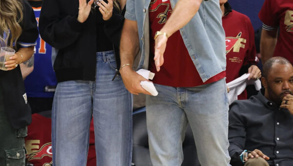 Is Taylor Swift at the Chiefs game tonight? Latest updates for Week 1