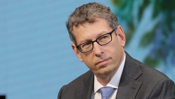 Two scientists made huge bets on ‘impossible’ cancer treatments. They’re finally paying off.