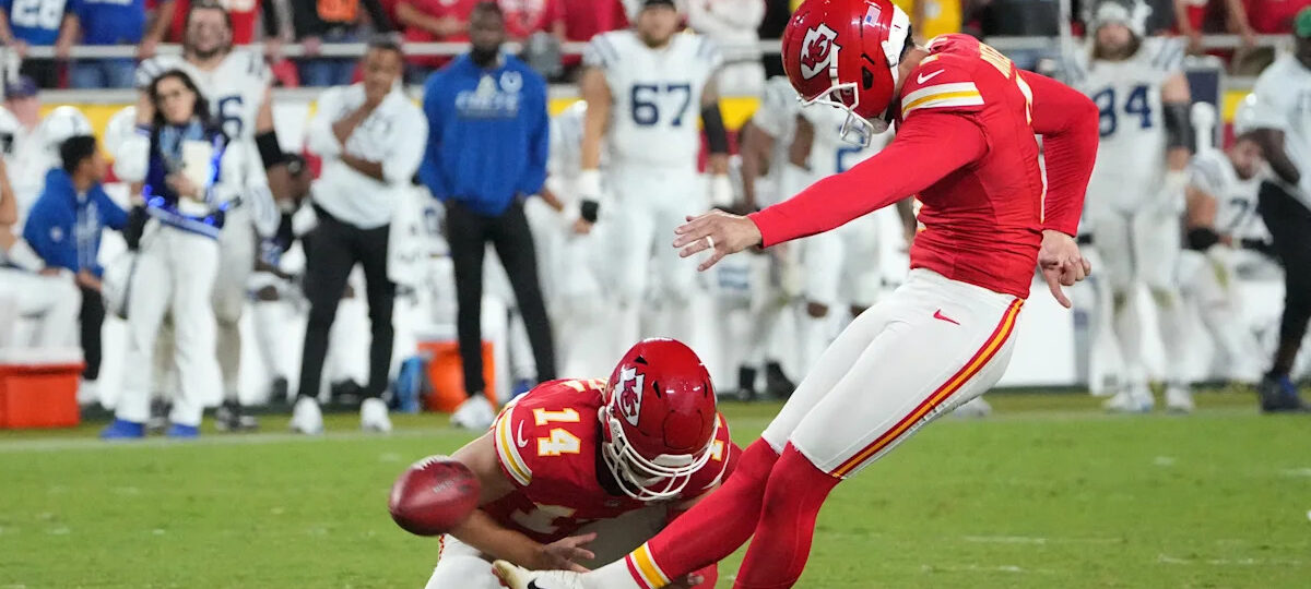Patrick Mahomes leads Chiefs to dramatic overtime win against Colts